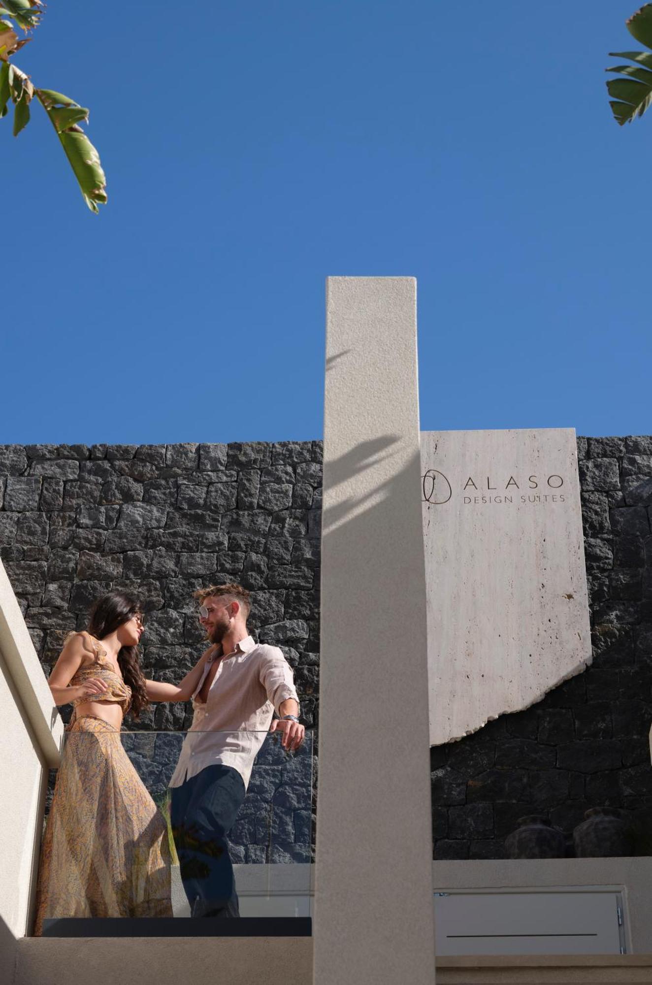 Alaso Design Suites Fira  Exterior photo